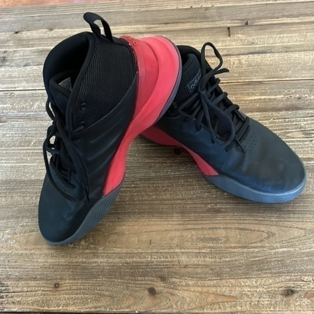 Adidas Own The Game Mens Sport Performance Basketball Shoes Size 9